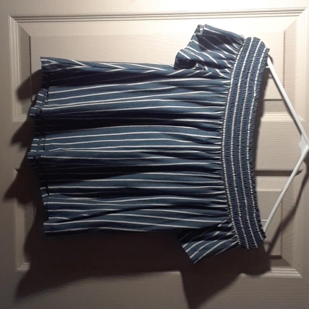 OFF THE SHOULDERS BLUE & WHITE STRIPPED SHIRT